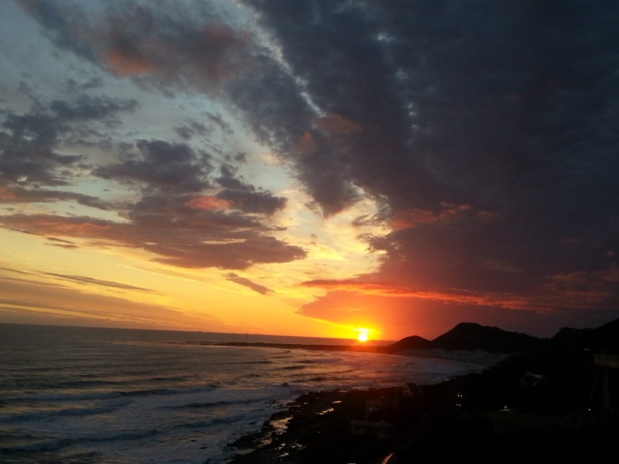 5 Bedroom Property for Sale in Misty Cliffs Western Cape